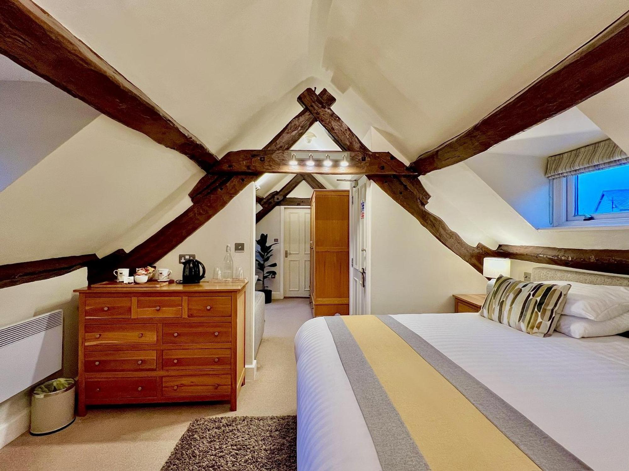 Inn Castle 4*